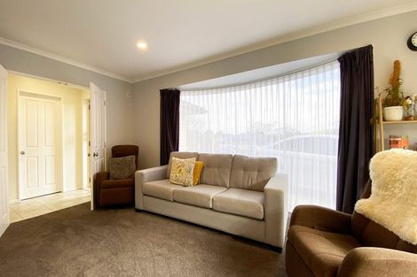 Photo of property in 7 Campile Close, East Tamaki, Auckland, 2016