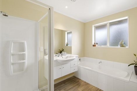 Photo of property in 24 Leith Drive, Loburn, Rangiora, 7472