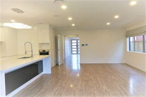 Photo of property in 8 Fong Road, Flat Bush, Auckland, 2019