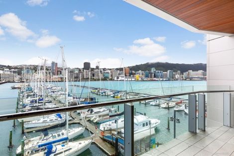 Photo of property in Clyde Quay Wharf, 2d/1 Clyde Quay Wharf, Te Aro, Wellington, 6011