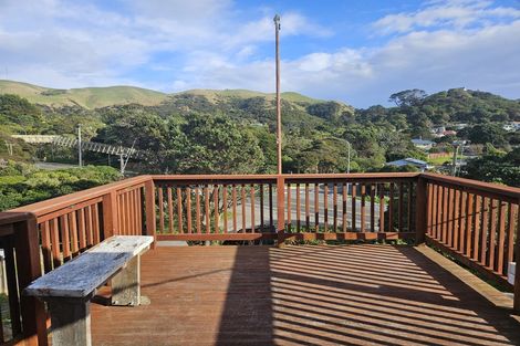 Photo of property in 6 Takutai Road, Pukerua Bay, 5026