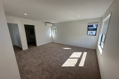 Photo of property in 20 Baumea Rise, Massey, Auckland, 0614