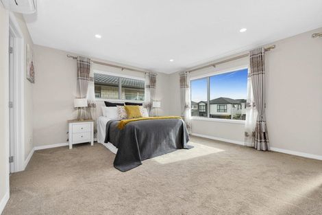 Photo of property in 5 Puoro Street, Flat Bush, Auckland, 2019