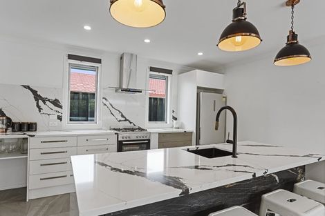 Photo of property in 4 Waikuku Beach Road, Waikuku Beach, 7473