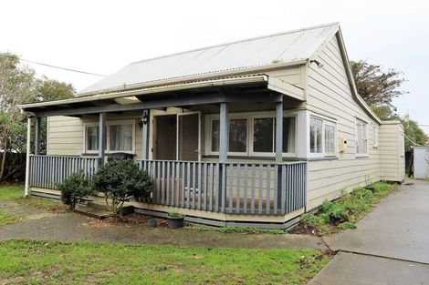 Photo of property in 13 Bell Street, Aratapu, Dargaville, 0371