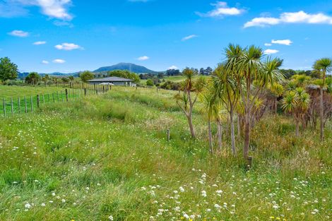 Photo of property in 17 Ranganui Road, Kaiwaka, 0573