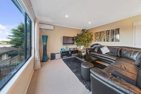 Photo of property in 18 Waterloo Street, Howick, Auckland, 2014