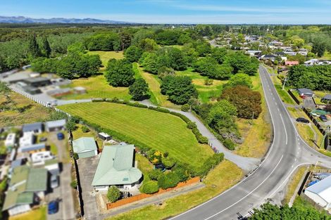 Photo of property in 194 Kainga Road, Kainga, Christchurch, 8083
