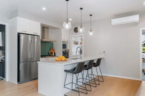 Photo of property in 2 Jacks Point Rise, Jacks Point, Queenstown, 9371