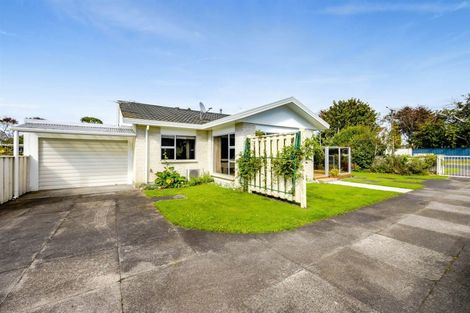 Photo of property in 18 George Street, Hawera, 4610