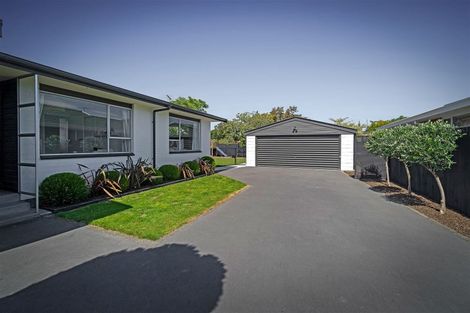 Photo of property in 102 Veitches Road, Casebrook, Christchurch, 8051