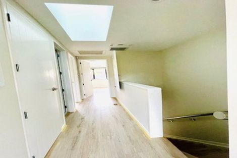 Photo of property in 2c Celina Place, Browns Bay, Auckland, 0630