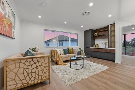 Photo of property in 240 Park Estate Road, Rosehill, Papakura, 2113