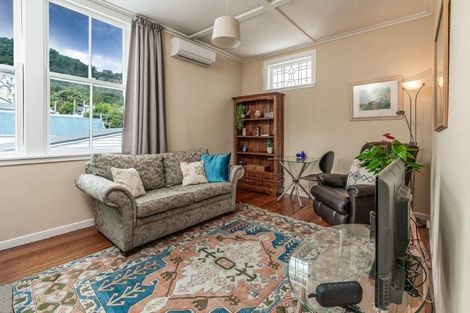 Photo of property in 81 Elizabeth Street, Mount Victoria, Wellington, 6011