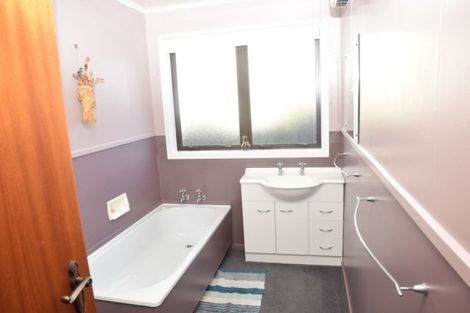 Photo of property in 12 Falcon Street, Newfield, Invercargill, 9812