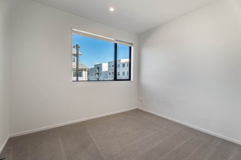 Photo of property in 13 Eileen Newey Place, Henderson, Auckland, 0612