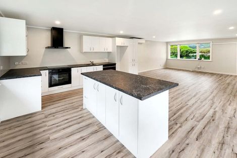 Photo of property in 179 Wellington Road, Wainuiomata, Lower Hutt, 5014