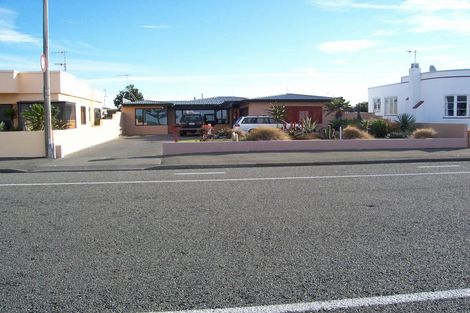 Photo of property in 69 The Esplanade, Westshore, Napier, 4110