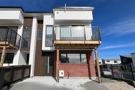 Photo of property in 39 Kapehu Road, Silverdale, 0932