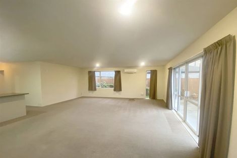 Photo of property in 52 Somerville Crescent, Aidanfield, Christchurch, 8025