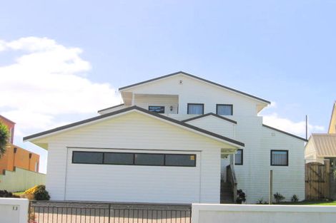 Photo of property in 13 Motiti Road, Papamoa Beach, Papamoa, 3118