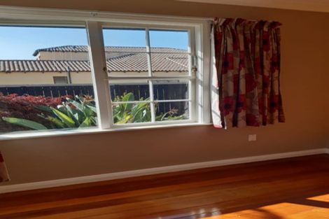 Photo of property in 108 Jickell Street, Hokowhitu, Palmerston North, 4410