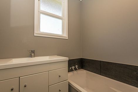 Photo of property in 14 Grey Street, Woodville, 4920