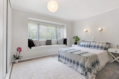 Photo of property in 29 Hebron Road, Waiake, Auckland, 0630