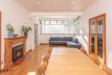 Photo of property in 9 Tregarth Street, Saint Johns Hill, Whanganui, 4501