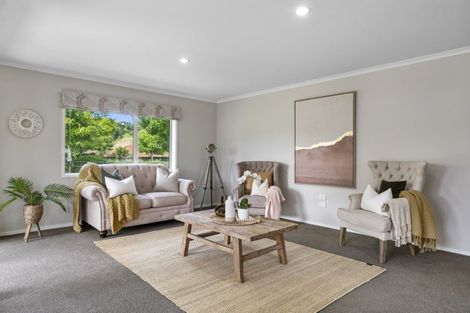 Photo of property in 37 Bridgewater Way, Pyes Pa, Tauranga, 3112