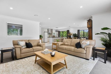 Photo of property in 7c Puka Place, Inglewood, 4330