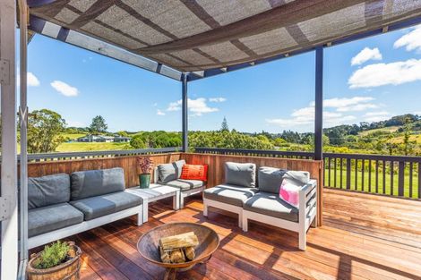 Photo of property in 2 Pinestead Reach, Stillwater, Silverdale, 0993