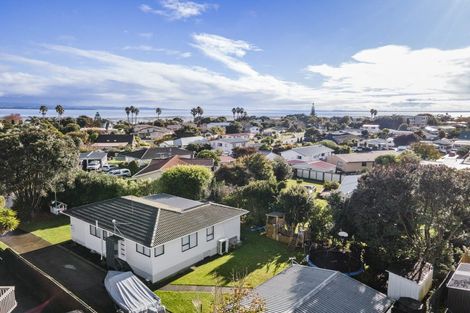 Photo of property in 7 Leaming Place, Clarks Beach, 2122