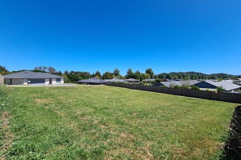 Photo of property in 1 Cherry Lane, Coromandel, 3506