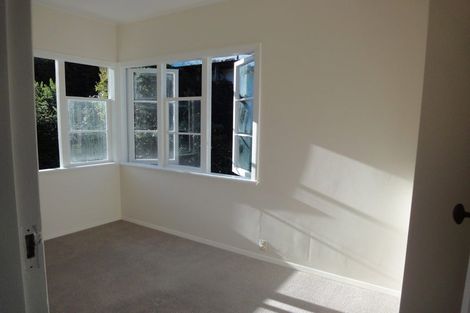 Photo of property in 74 Sunshine Avenue, Karori, Wellington, 6012