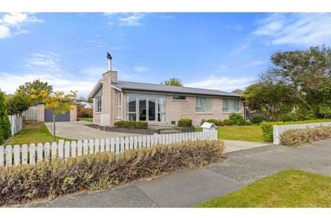 Photo of property in 4 Chevy Place, Hoon Hay, Christchurch, 8025