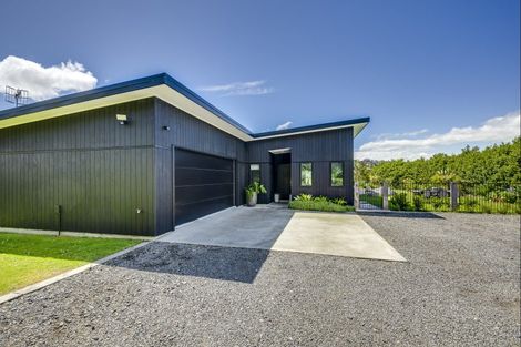 Photo of property in 105 Puketapu Road, Taradale, Napier, 4112