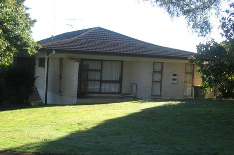 Photo of property in 2 Polandson Place, Opaheke, Papakura, 2113