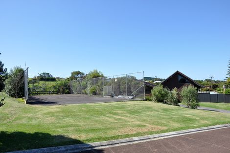 Photo of property in 2 Lax Crescent, Leigh, 0985