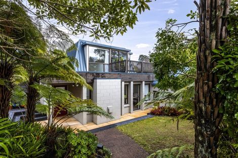 Photo of property in 26 Aberdeen Road, Campbells Bay, Auckland, 0620