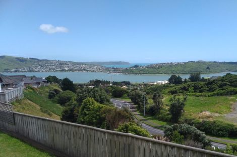 Photo of property in 1 Greenstone Place, Aotea, Porirua, 5024