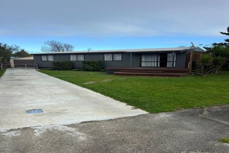 Photo of property in 28 Richardson Street, Woodville, 4920