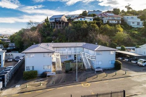 Photo of property in 10 Faraday Street, Hospital Hill, Napier, 4110