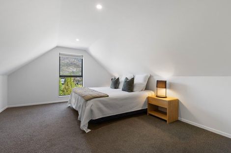 Photo of property in 8 Trench Hill Road, Frankton, Queenstown, 9371