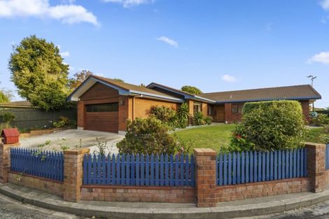 Photo of property in 7 Ashburn Lane, Awapuni, Palmerston North, 4412