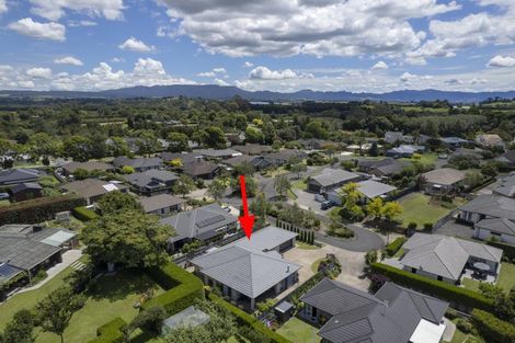 Photo of property in 16 Tranquil Grove, Omokoroa, 3114