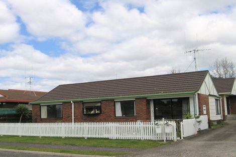 Photo of property in 16a Berwick Place, Mount Maunganui, 3116