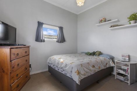 Photo of property in 29 James Street, Inglewood, 4330