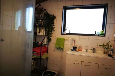 Photo of property in 4 Muriel Place, Ranui, Auckland, 0612