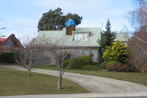 Photo of property in 20 Cherry Court, Wanaka, 9305